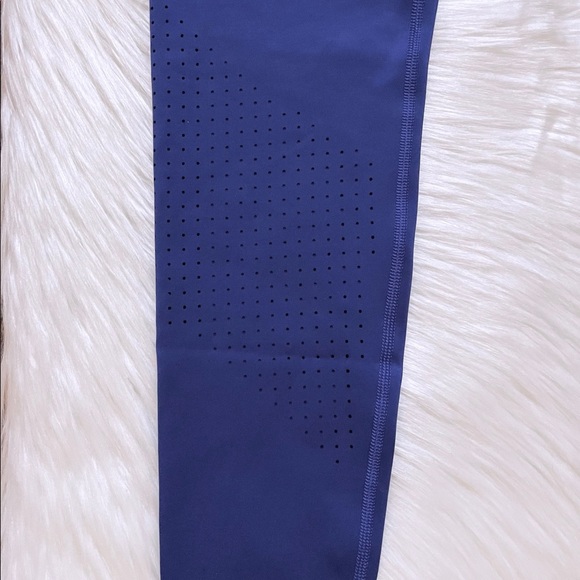 The North Face Women’s Cloud Roll Tights High Rise - Picture 5 of 8